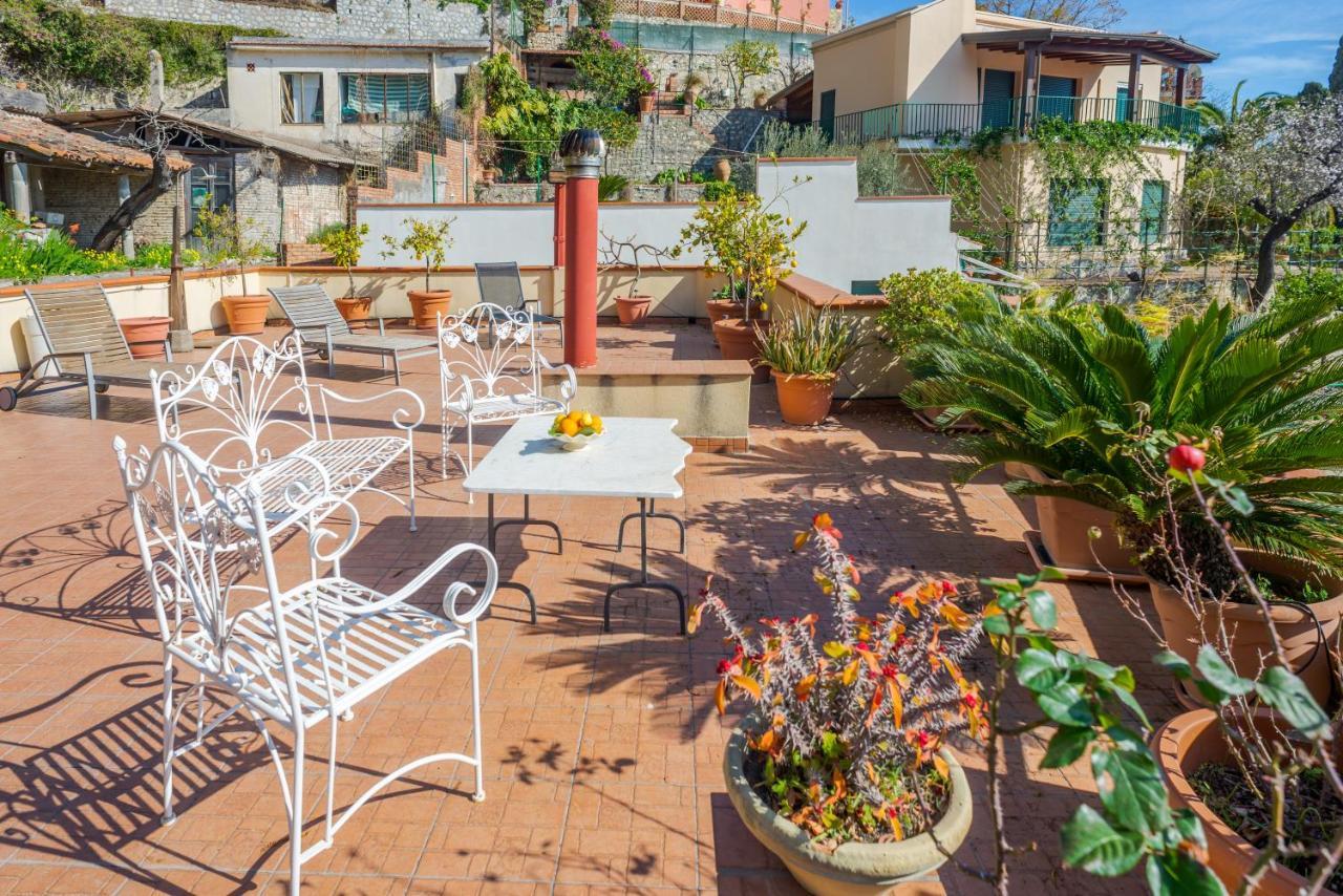 Villa Giannina B&B ตาออร์มินา ภายนอก รูปภาพ