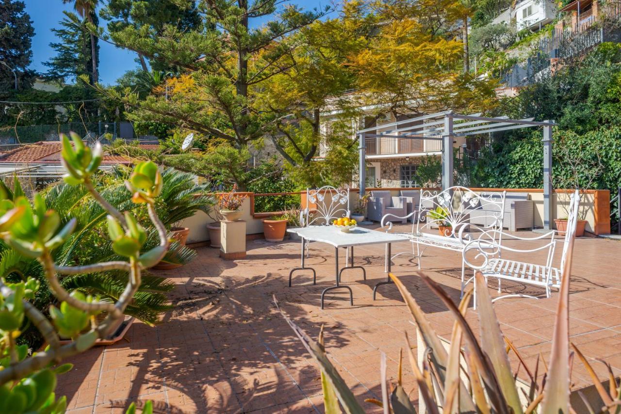 Villa Giannina B&B ตาออร์มินา ภายนอก รูปภาพ