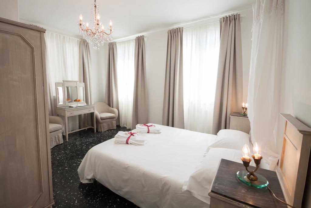 Villa Giannina B&B ตาออร์มินา ภายนอก รูปภาพ