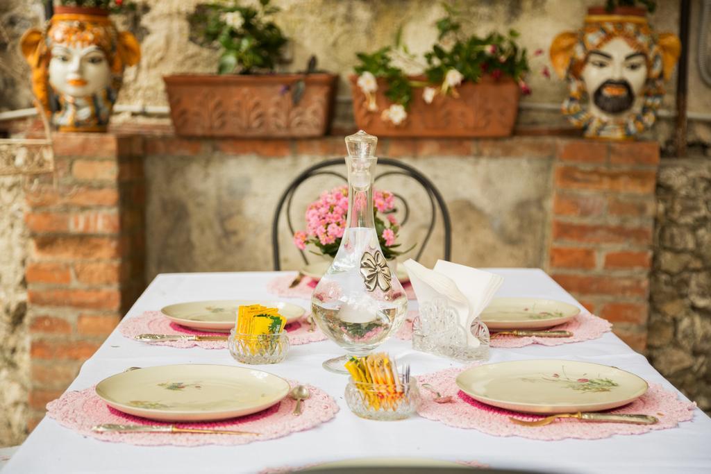 Villa Giannina B&B ตาออร์มินา ภายนอก รูปภาพ